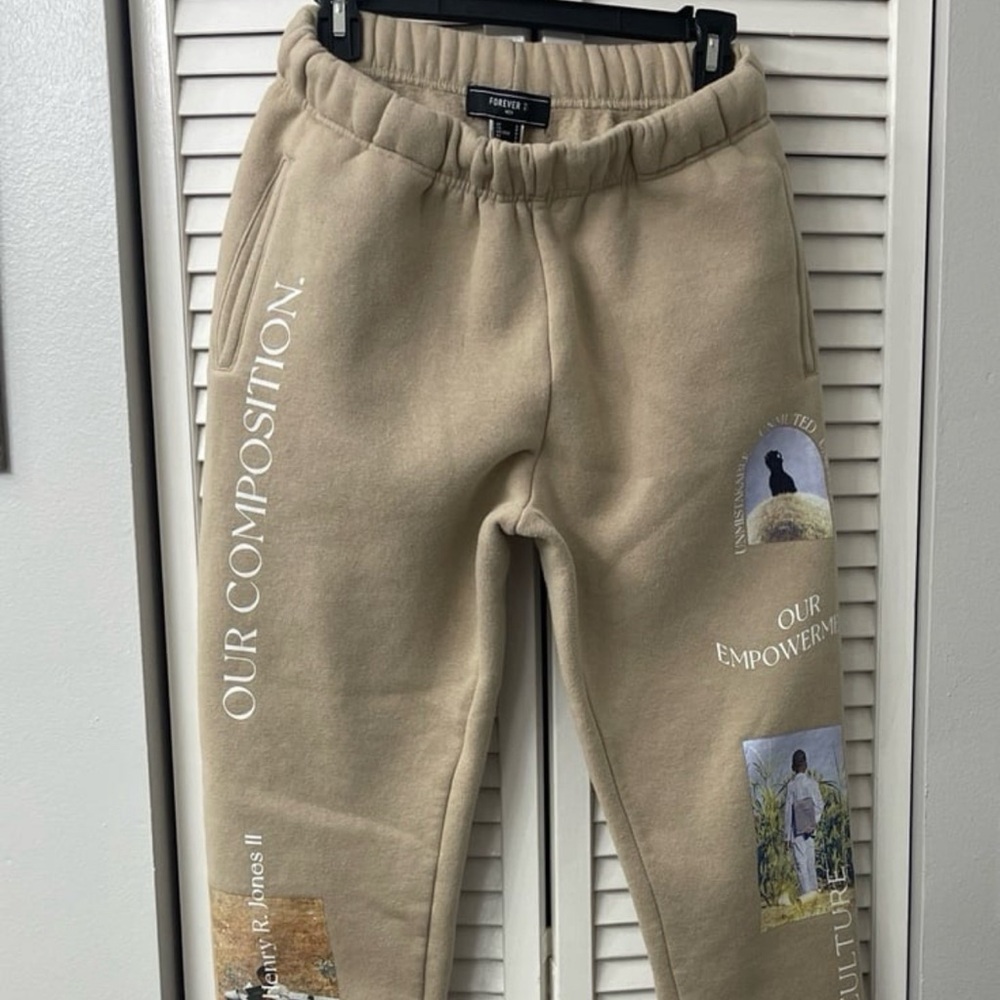 Forever 21 Men’s Sweatpants (small) - Picture 1 of 7